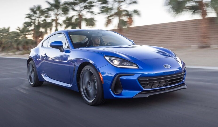 سوبارو بی آر زد BRZ
