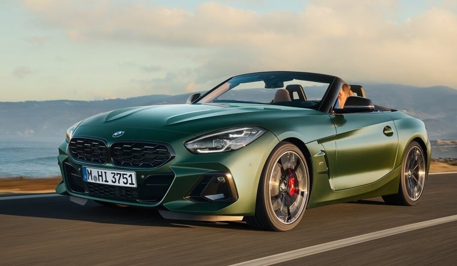 نمای جلوی BMW Z4 M40i