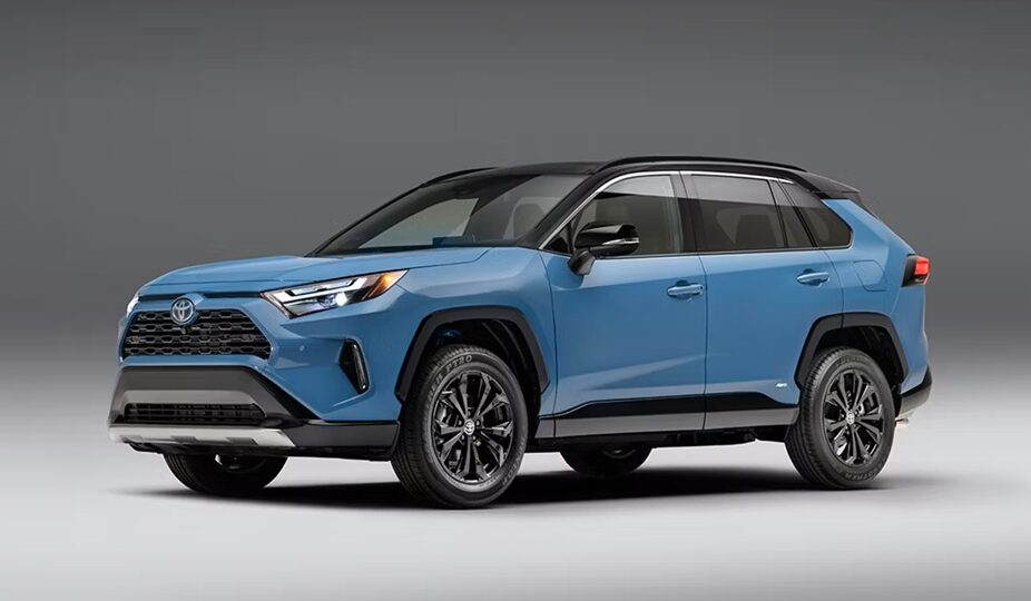 تویوتا RAV4