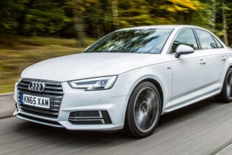 آئودی Audi A4