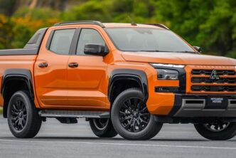 میتسوبیشی L200